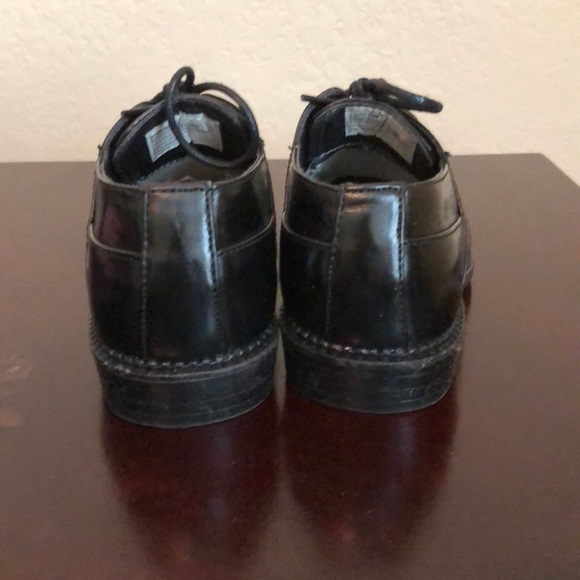 Black dress shoes for boys - Picture 3 of 4
